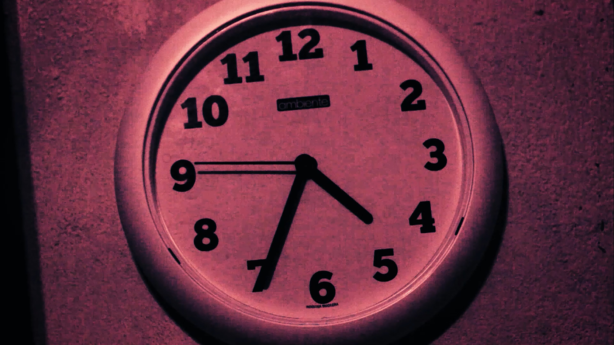 ApenasDoisMinutos_AlexDomingues_1.1.1 - Beatriz Martini da Silva